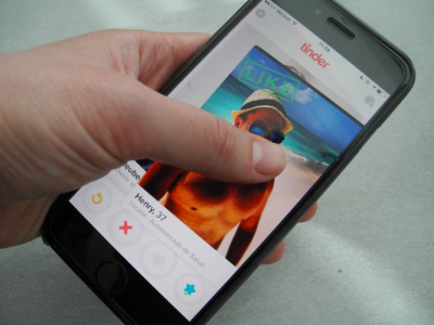 Alloned Com Tinder- What You Need to Know Before Swiping Right on